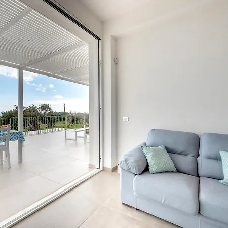 Villa Iris